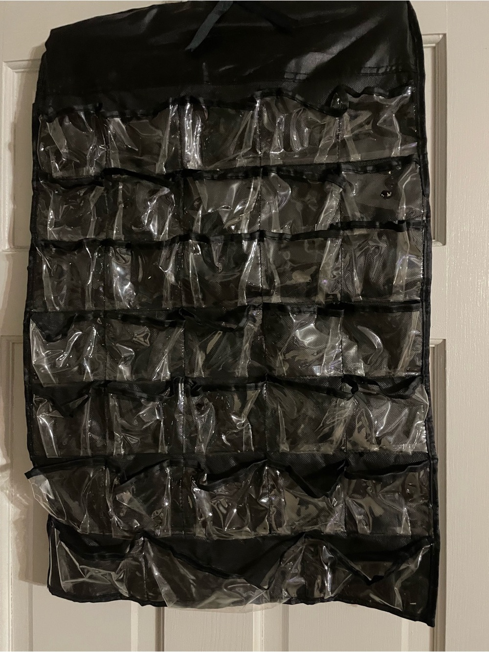 Storage unit for jewelry